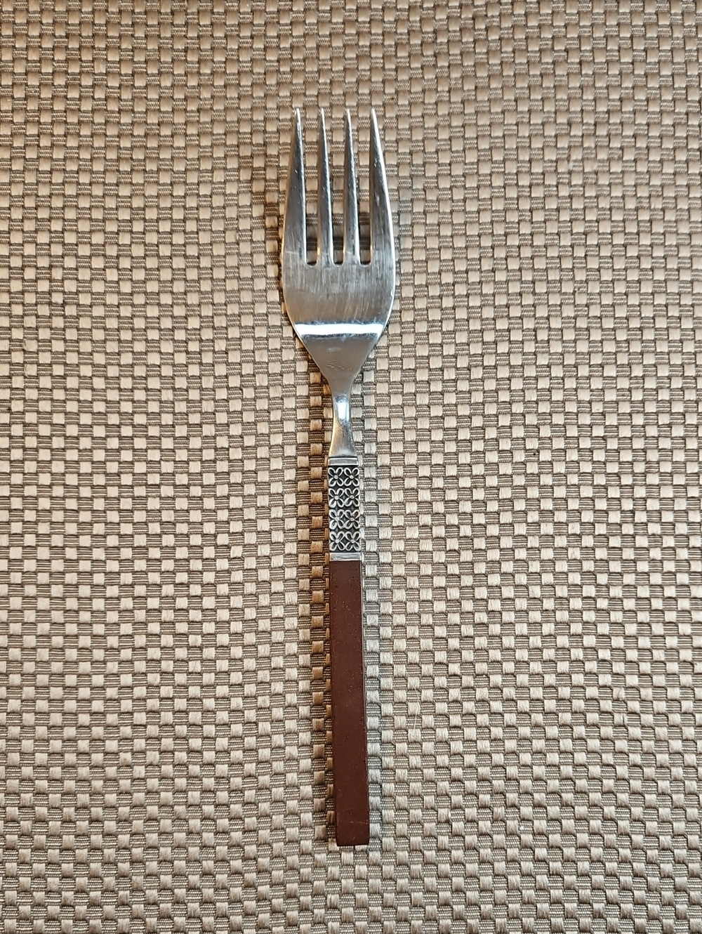 Vintage SERVING FORK MCM NORTHLAND Oneida Anticipation Wood Handle Japan 9"